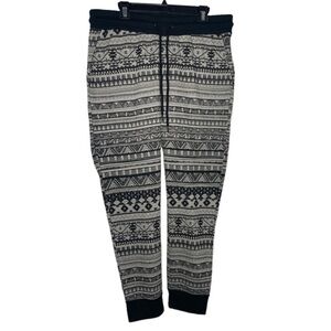 Forever 21 (21 Men) Aztec Print Joggers (Size:XL, Color:Gray/Black